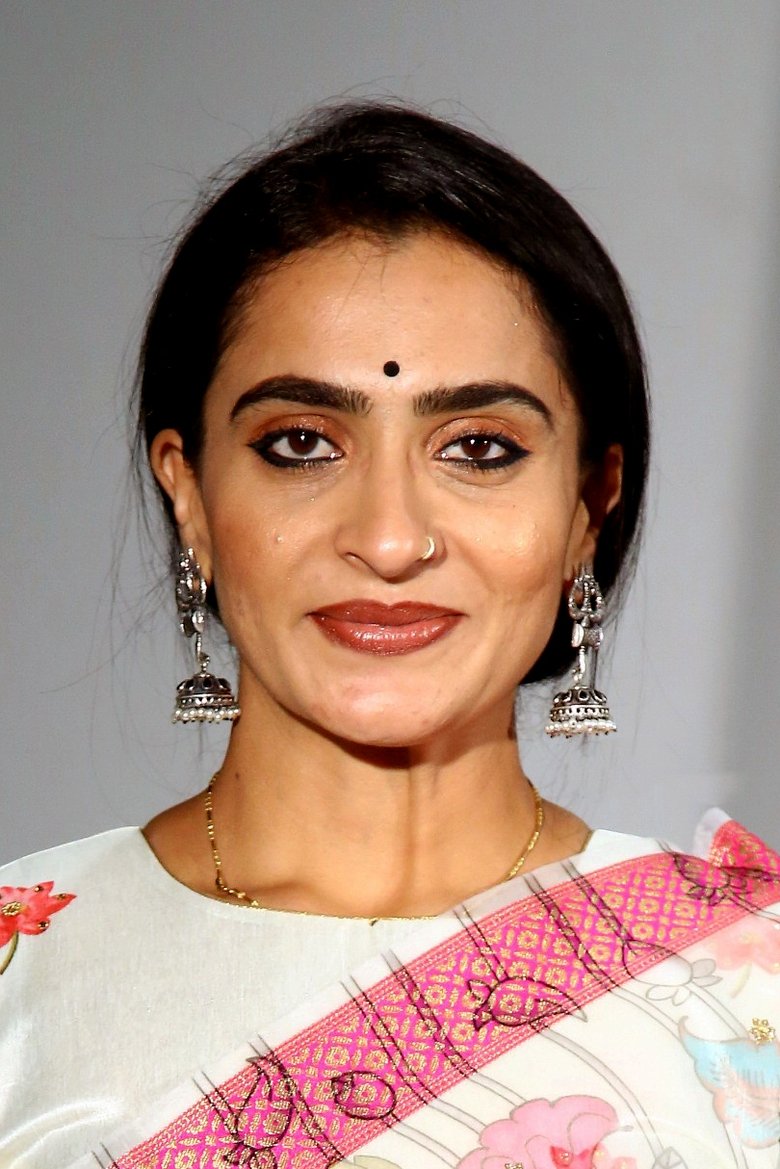 Portrait of Archana Ananth