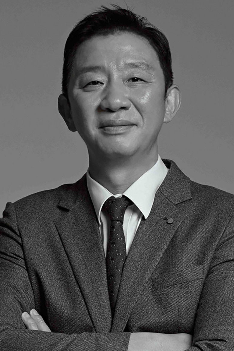Portrait of Heo Jae
