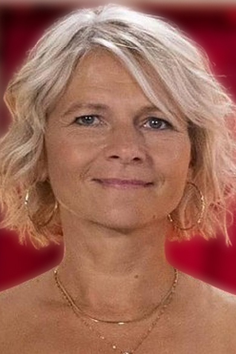 Portrait of Chantal Bustin