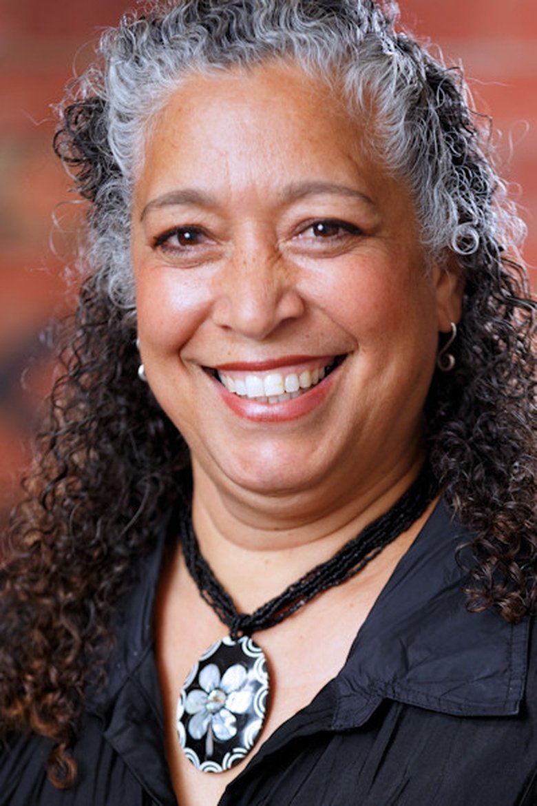 Portrait of Rachael Maza Long