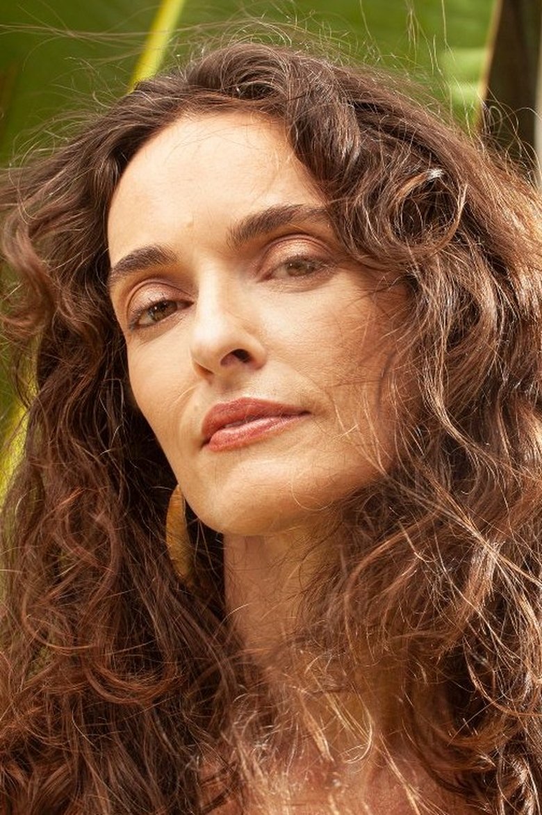 Portrait of Carolina Sá