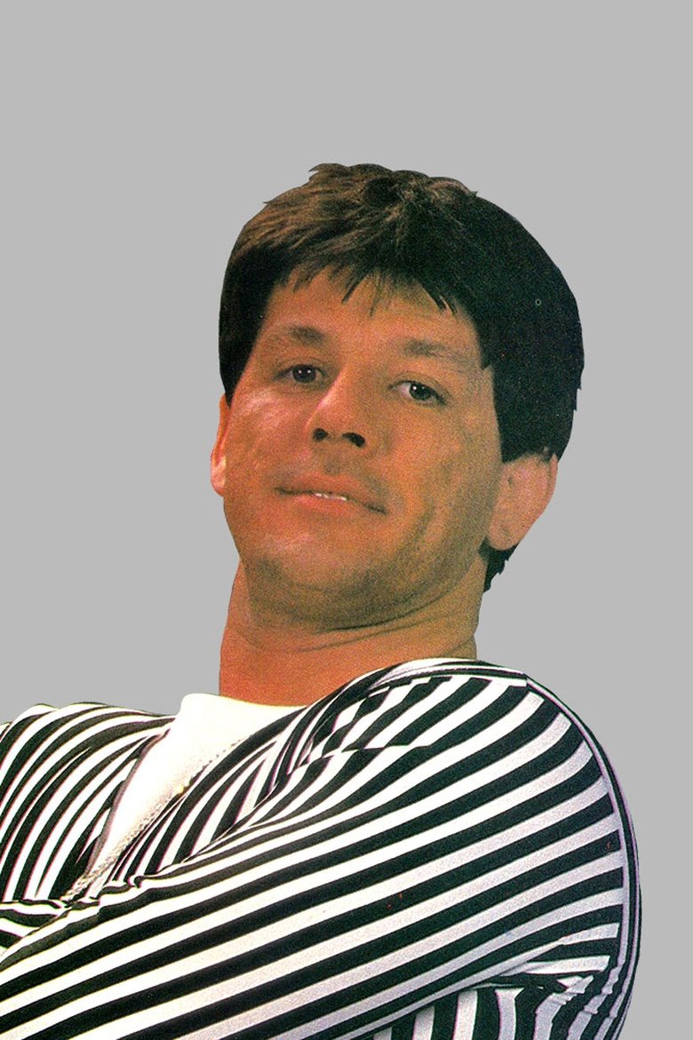 Portrait of Daniel Davis