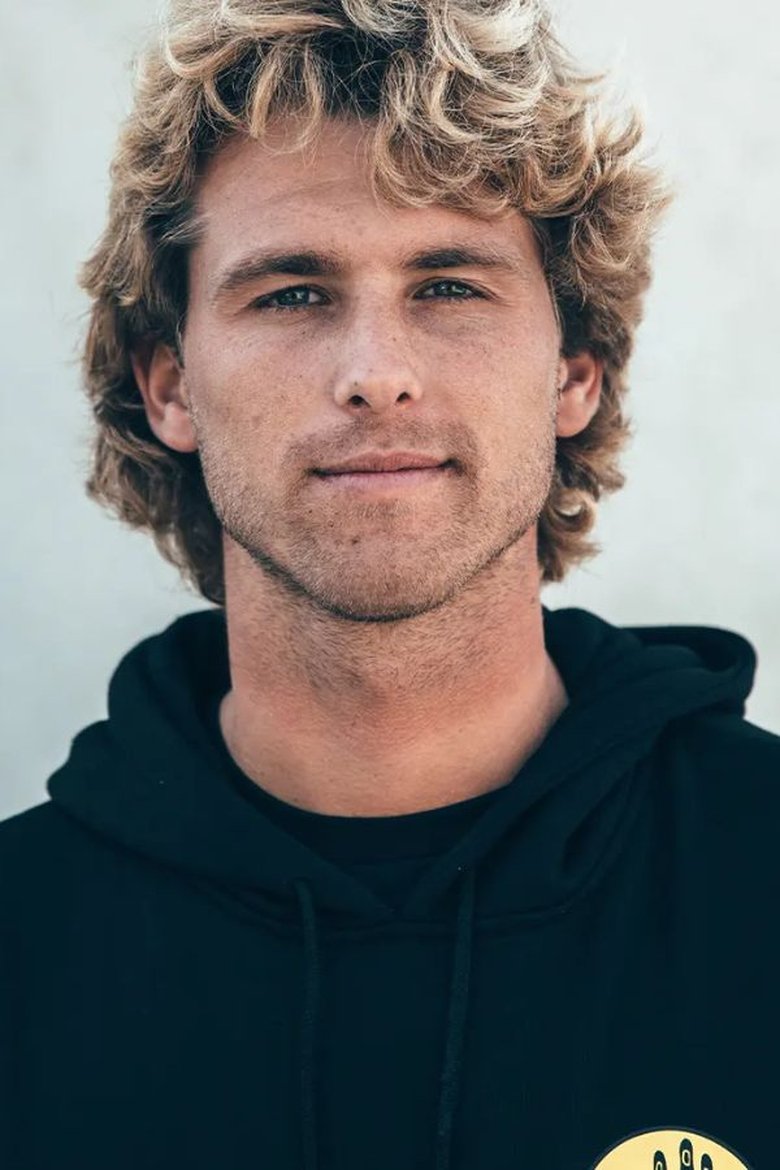 Portrait of Jesse Mendes