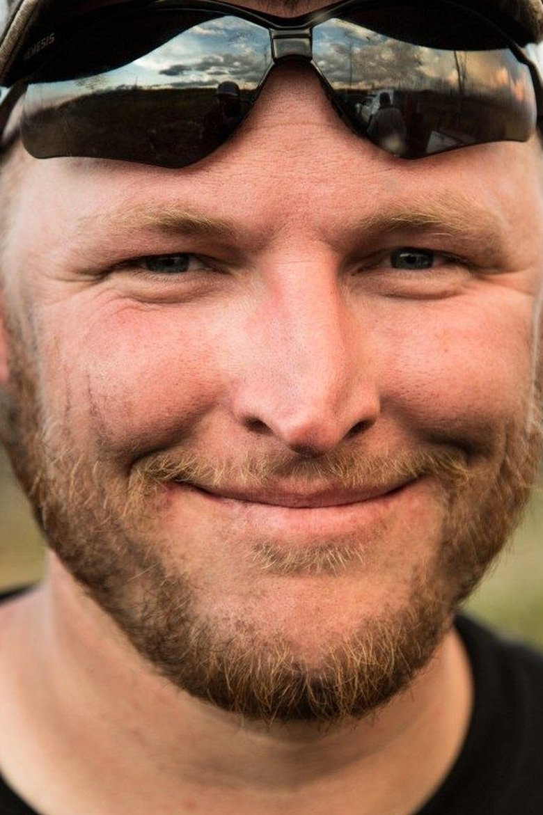 Portrait of Ryan Erickson