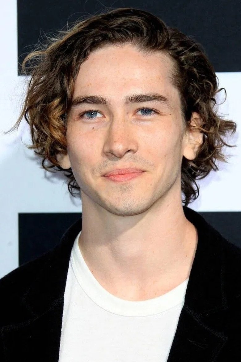 Portrait of Dylan Arnold