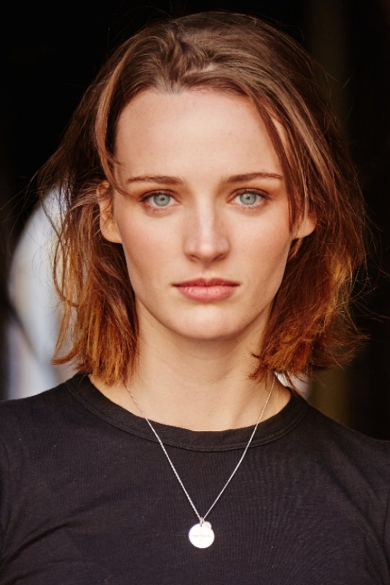 Portrait of Airlie Dodds