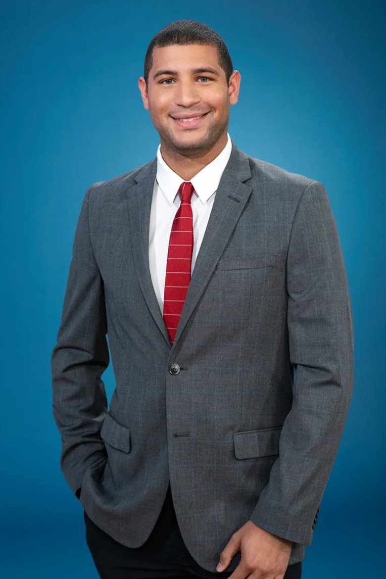 Portrait of Evan Lambert