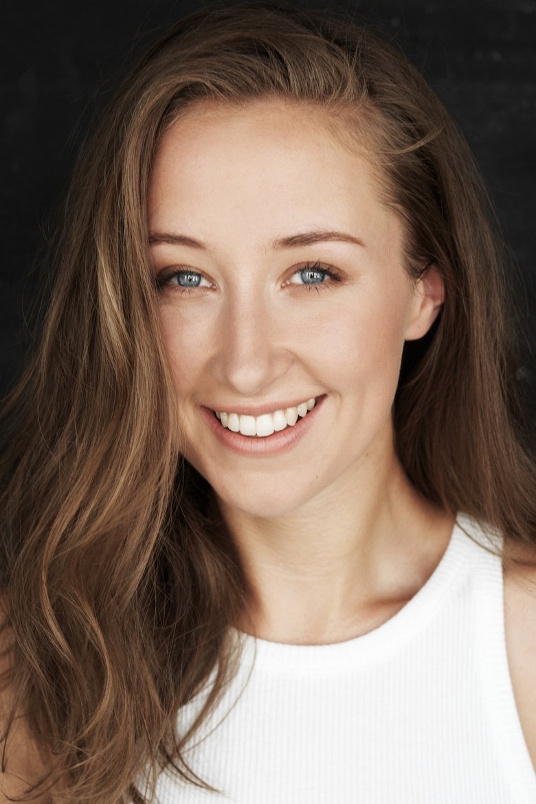Portrait of Erin Doherty