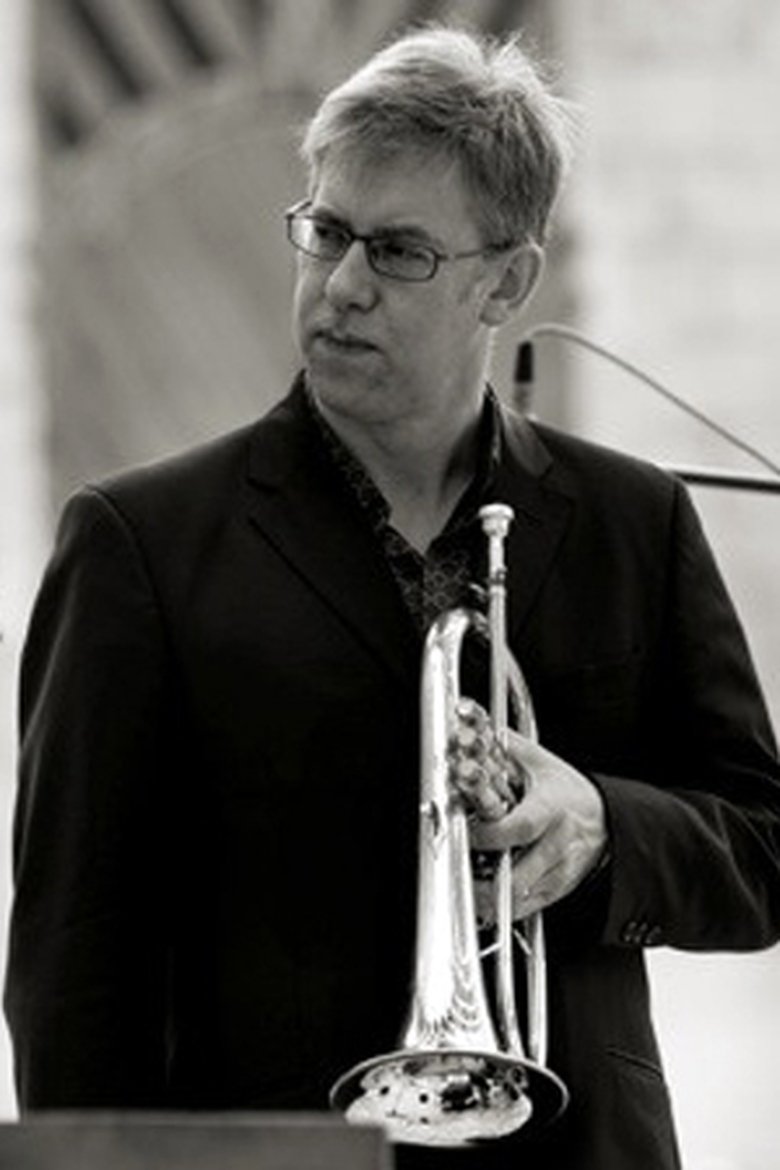 Portrait of Sid Gauld