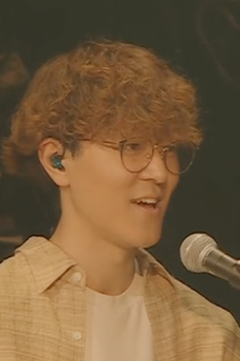 Portrait of 熊倉響