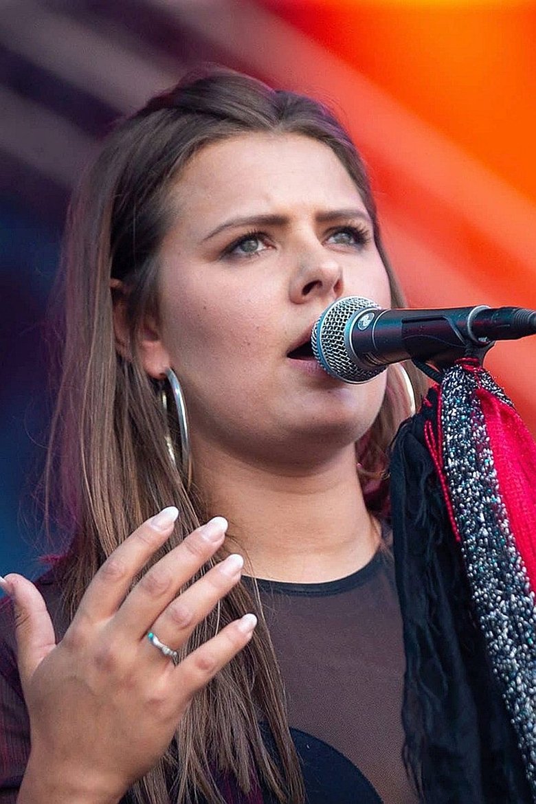 Portrait of Melanie Jonk