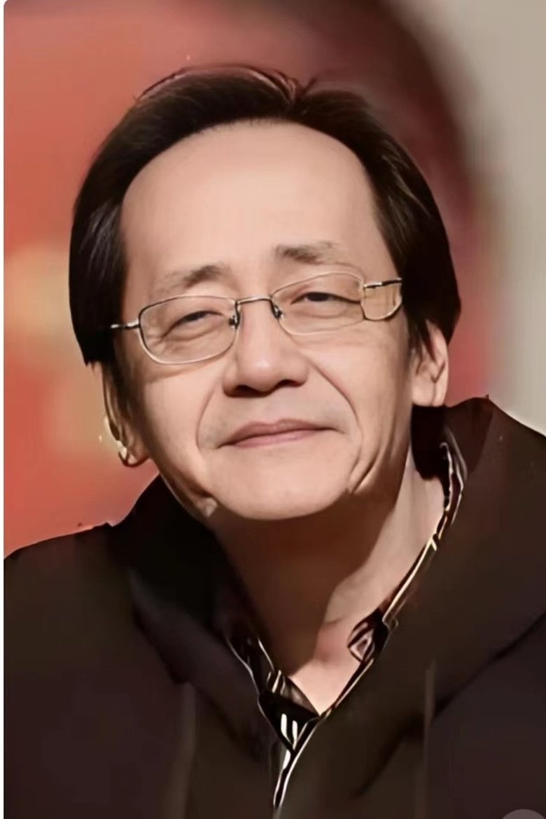 Portrait of 倪海厦