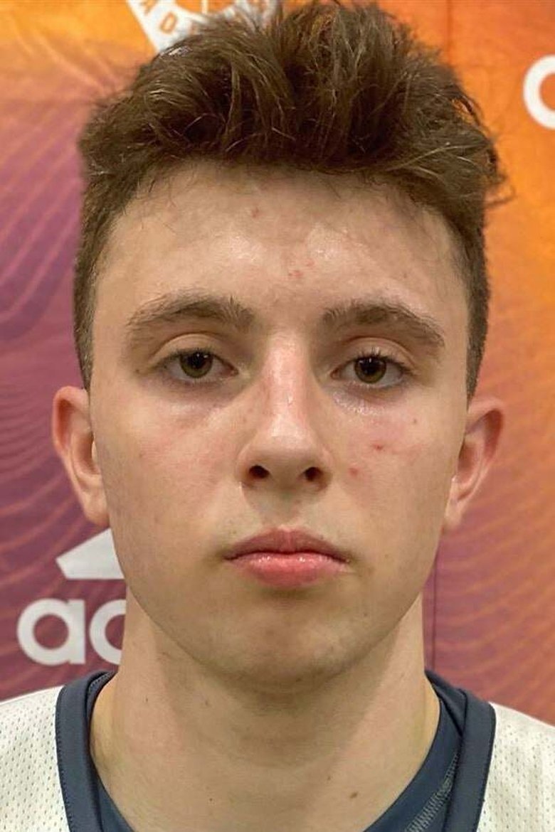 Portrait of Eli Ellis