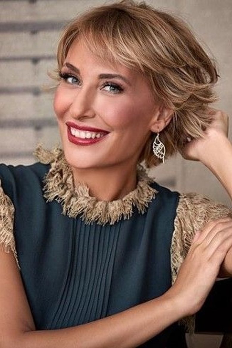 Portrait of Gülse Birsel