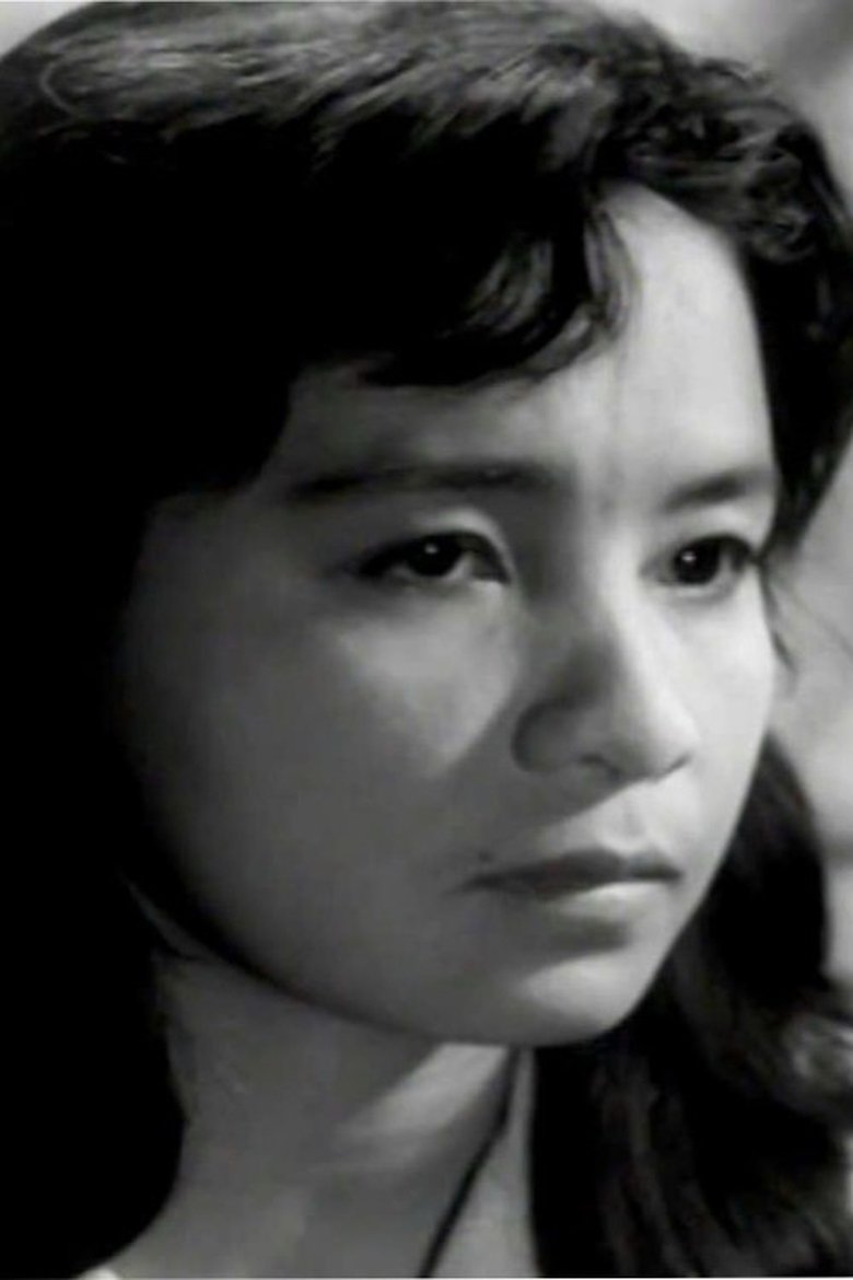 Portrait of Thúy Vinh