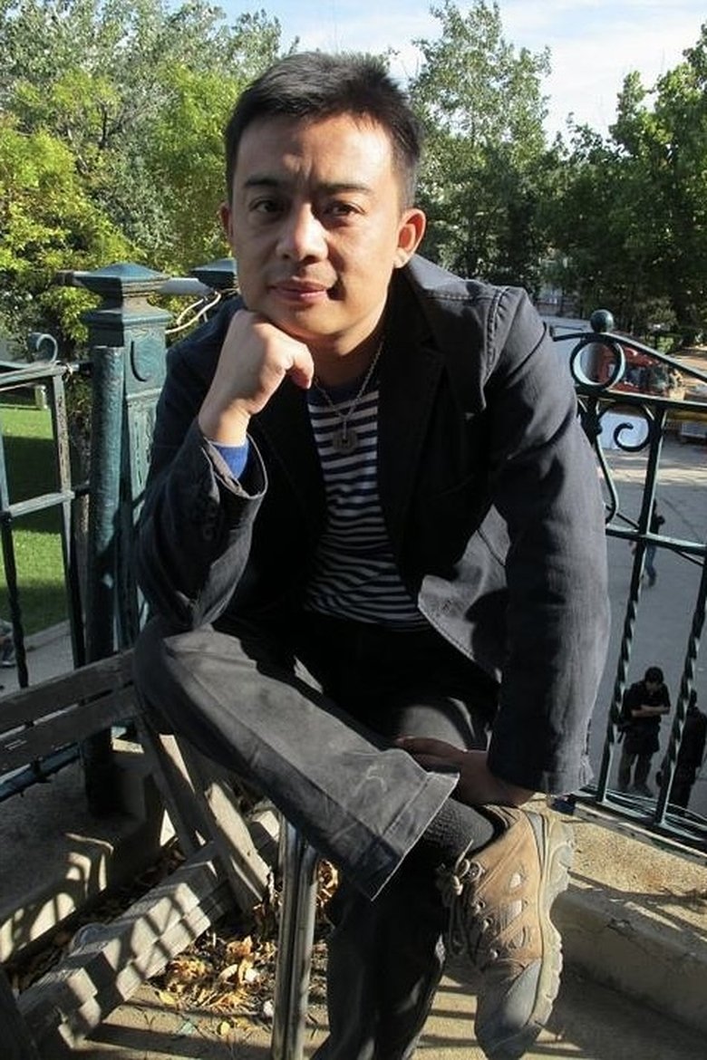 Portrait of 屈啸宇