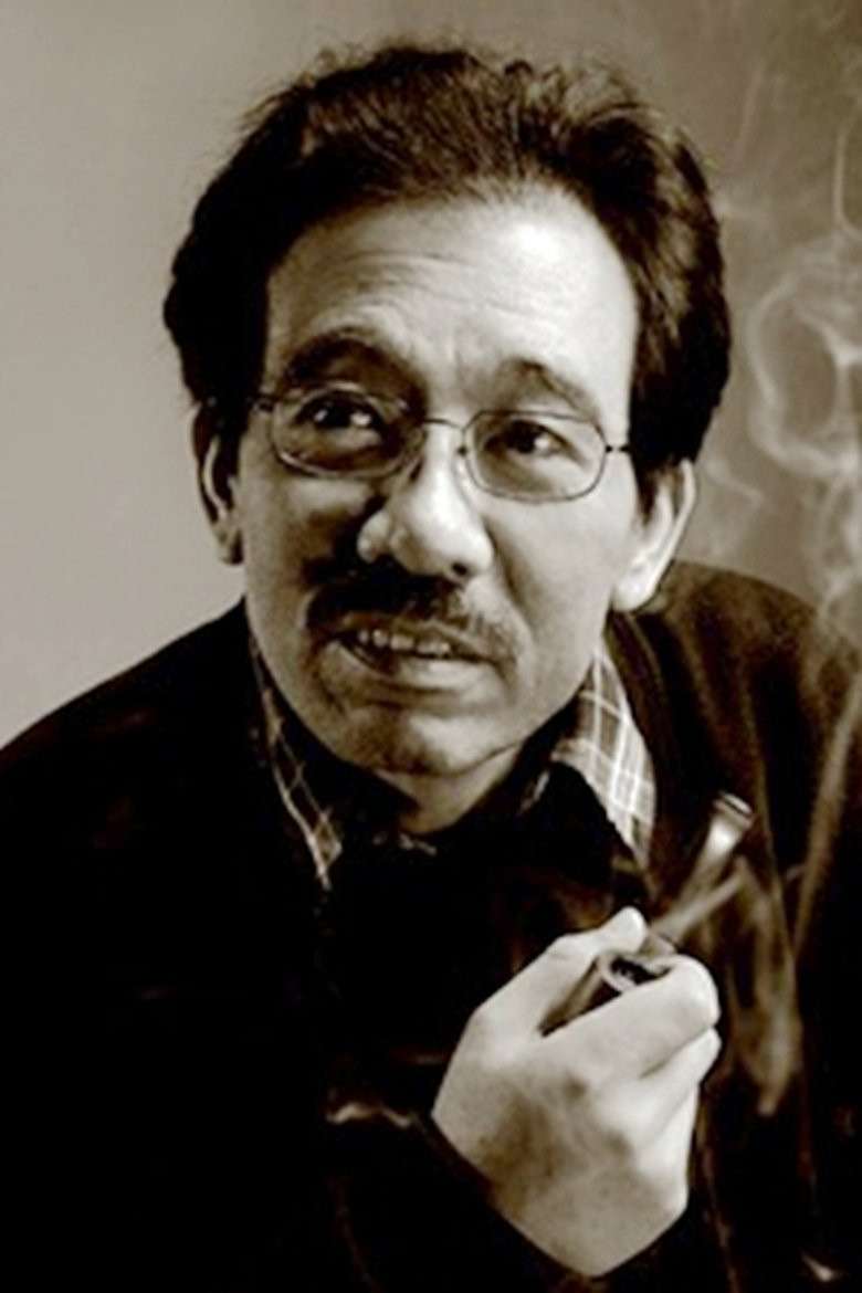 Portrait of Xiaowei Lu