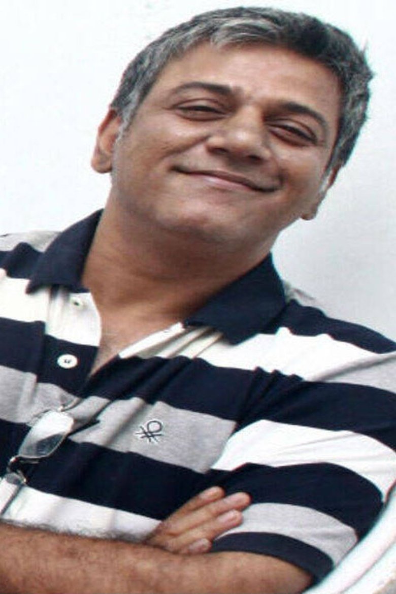 Portrait of Michael Muthu