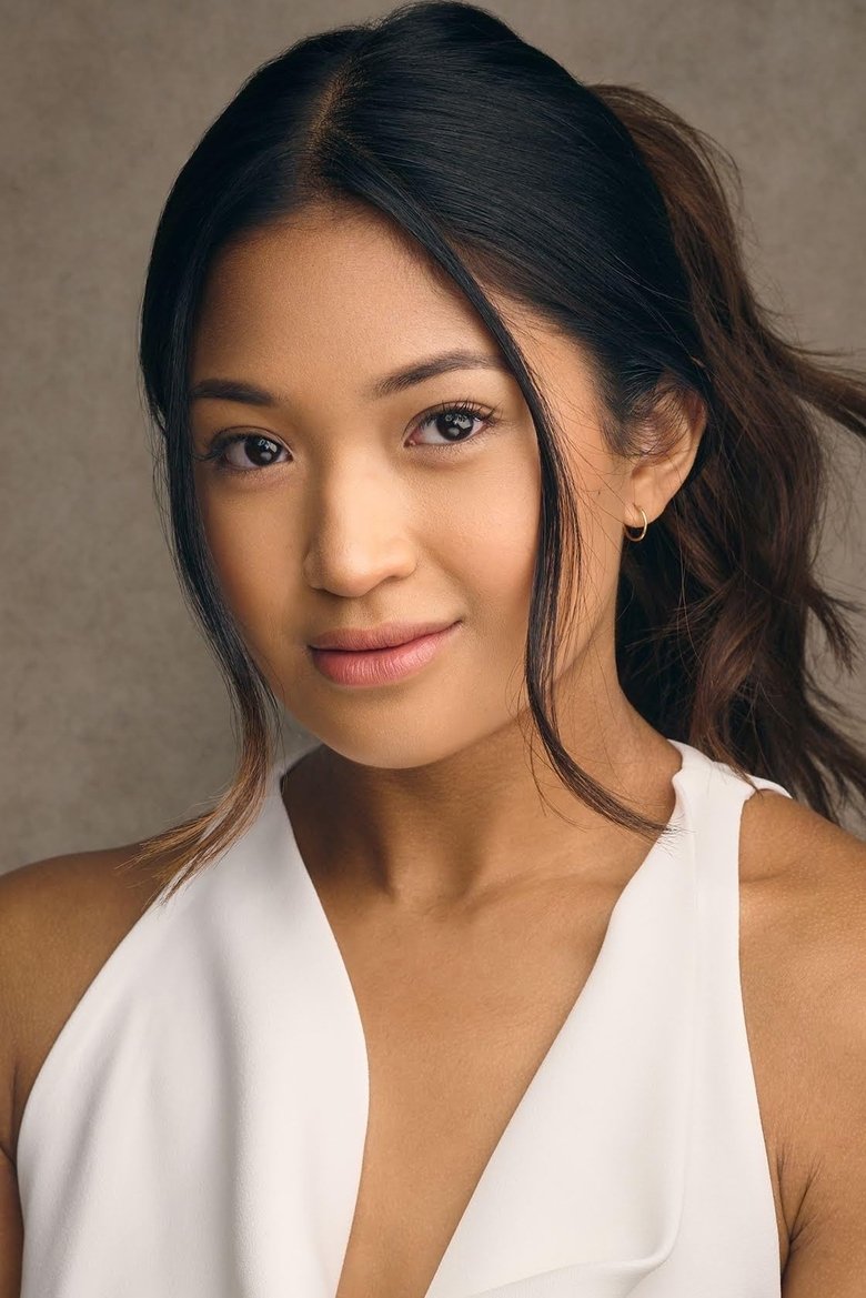 Portrait of Janine Somcio