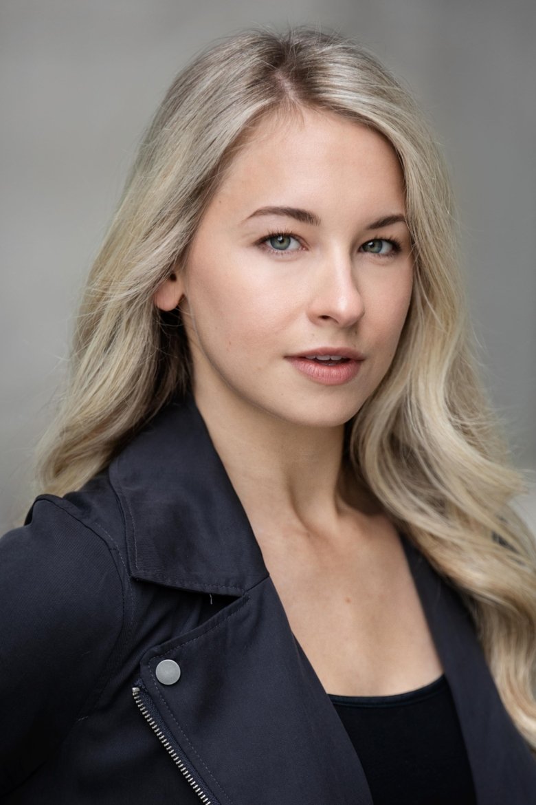 Portrait of Whitni Resides