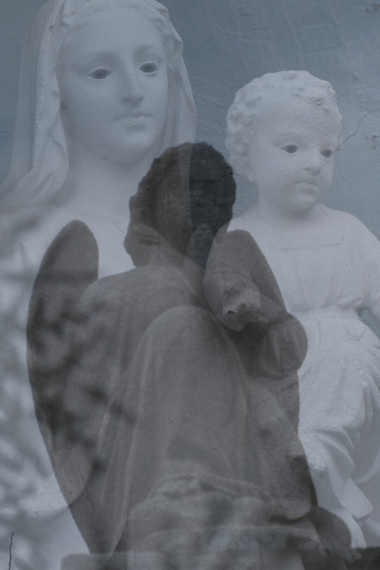 Poster of tree baby angel momma