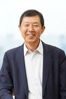 Portrait of Osamu Yoshiba