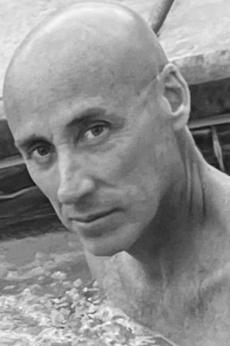 Portrait of Gary Stone