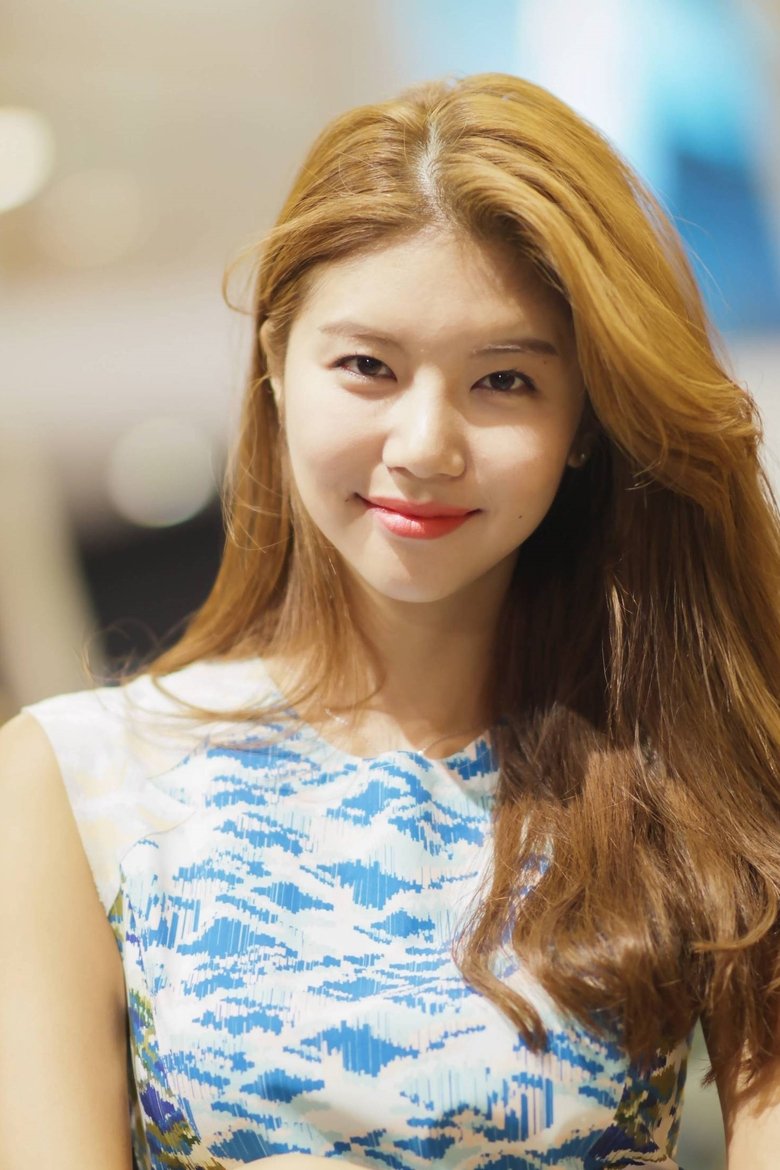 Portrait of Yoo Ji-Hyun