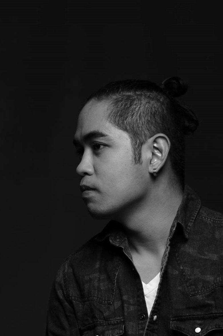 Portrait of Ian Segarra