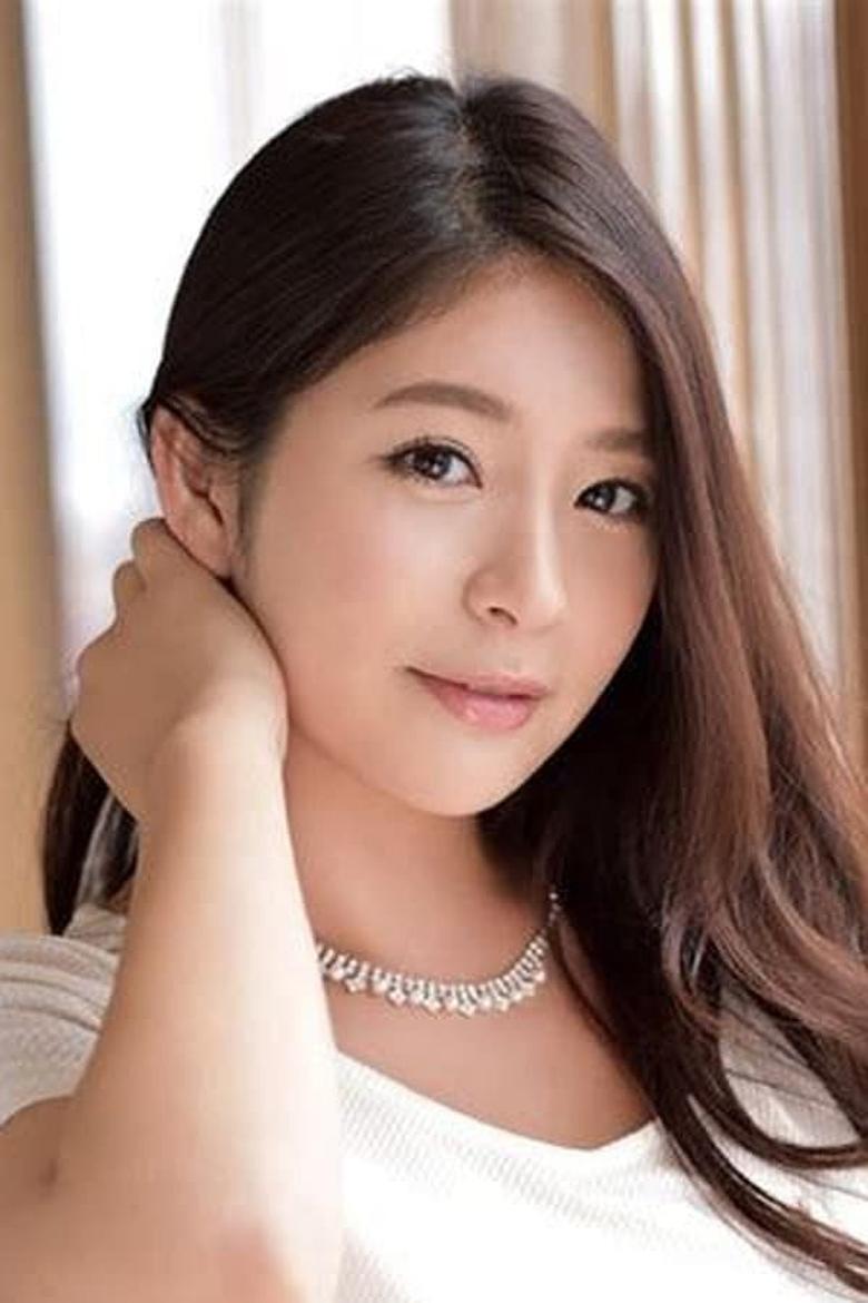 Portrait of Meguri Fujiura