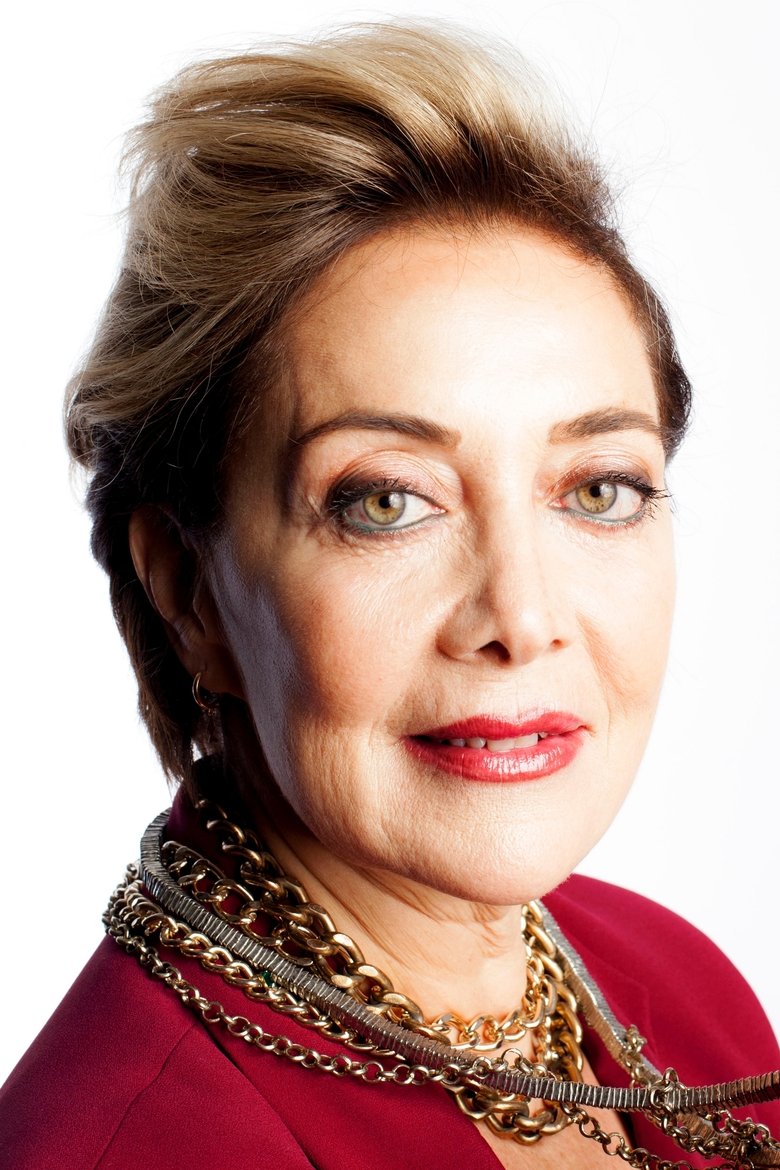 Portrait of Tilbe Saran