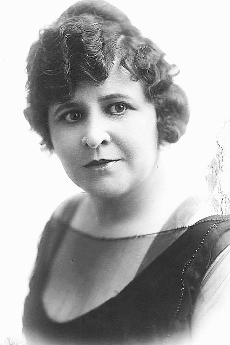 Portrait of Lillian Leighton