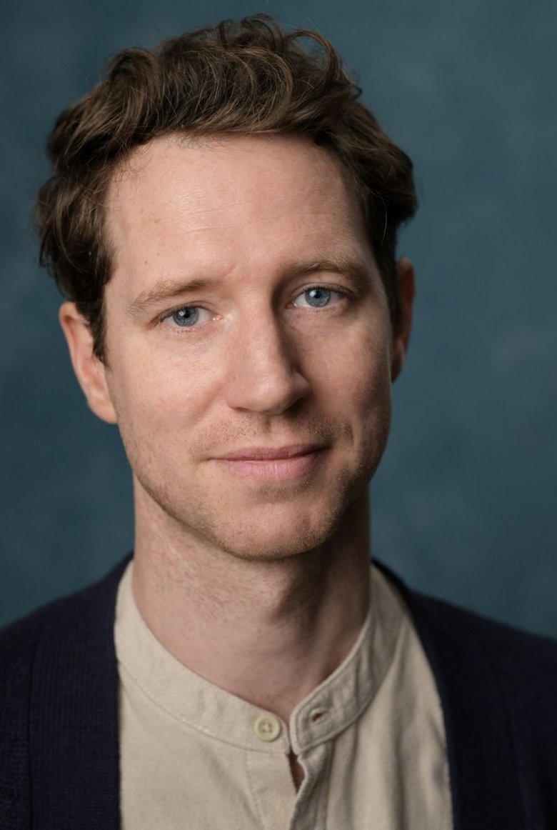 Portrait of Ed MacArthur