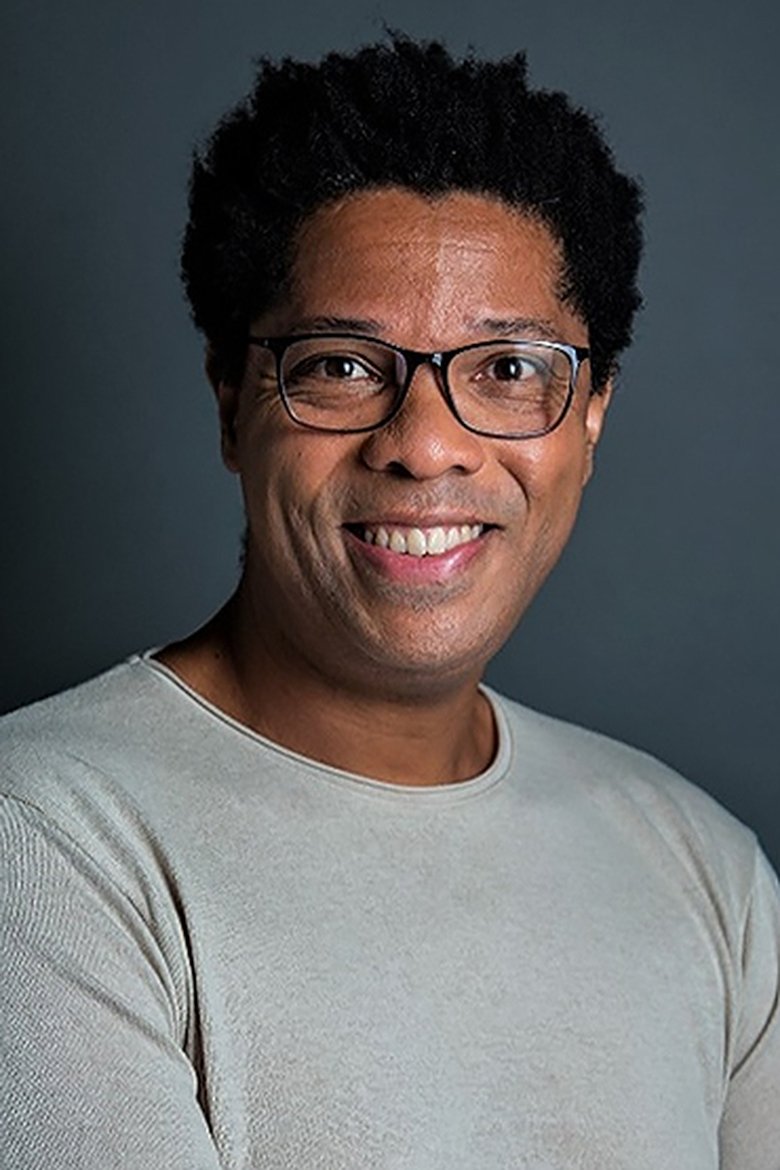 Portrait of Elísio Lopes Jr.