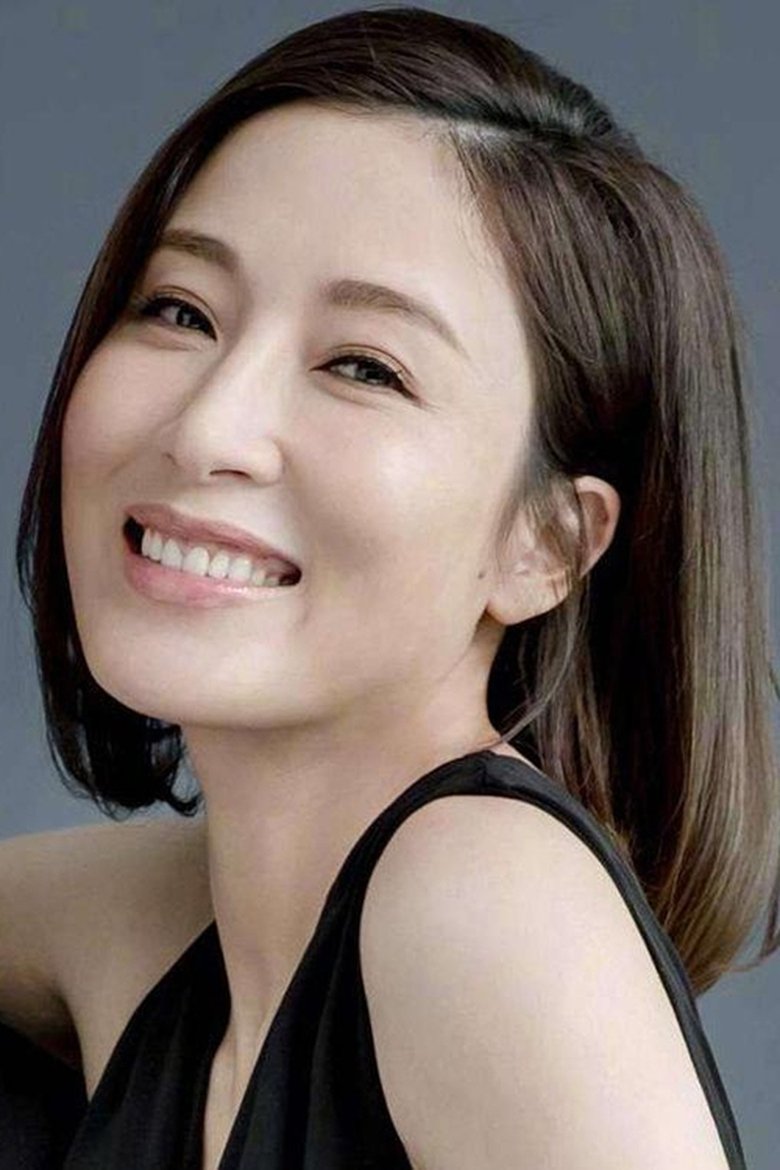 Portrait of Tavia Yeung Yi