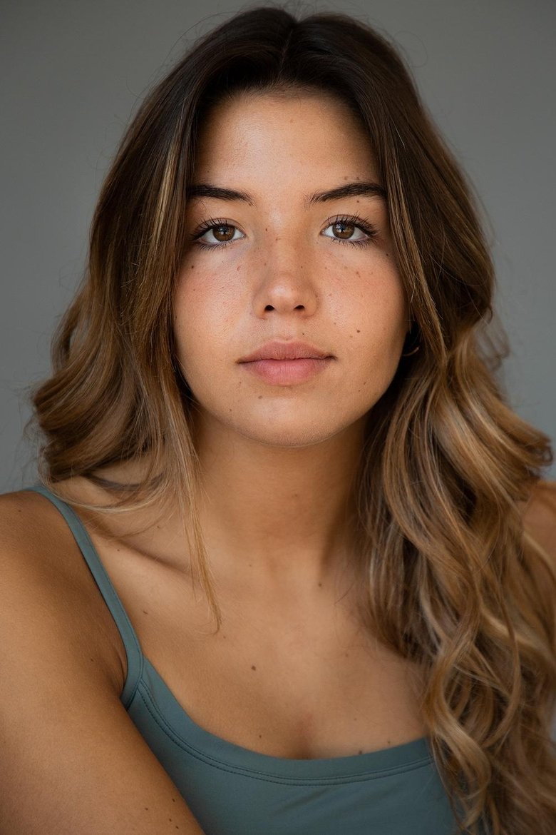 Portrait of Beatriz Tomaz
