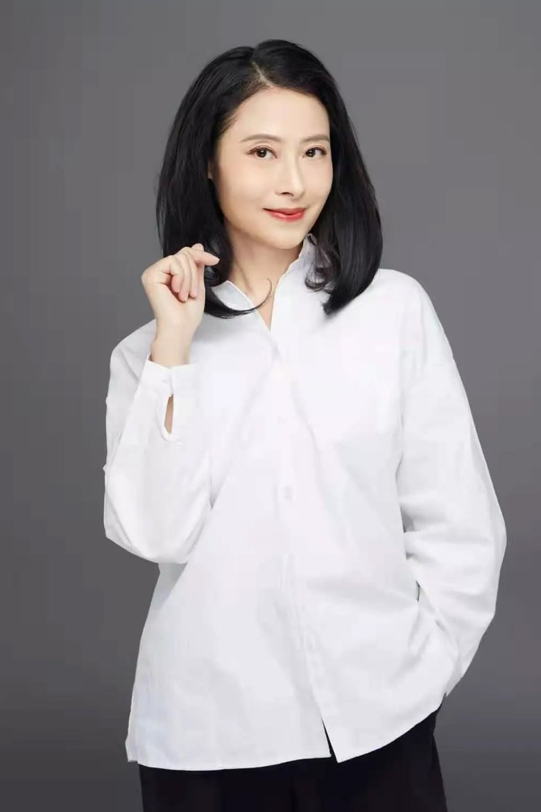 Portrait of Deng Yuting