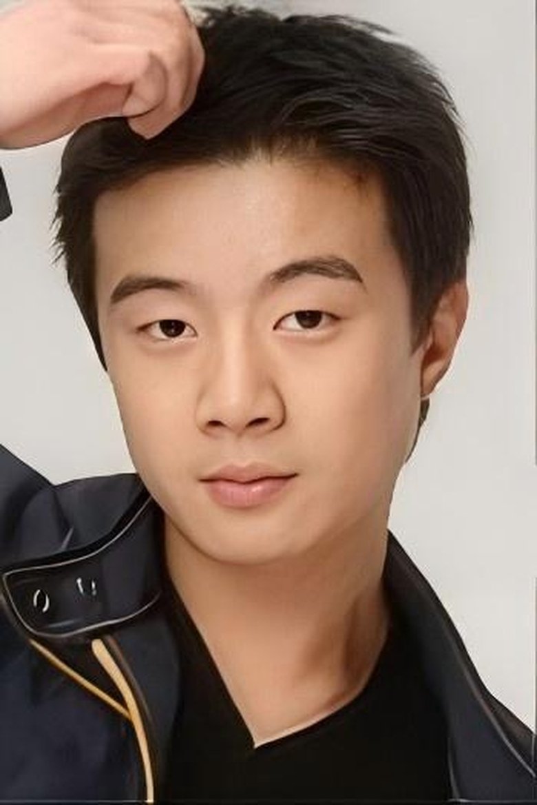 Portrait of 周彦呈