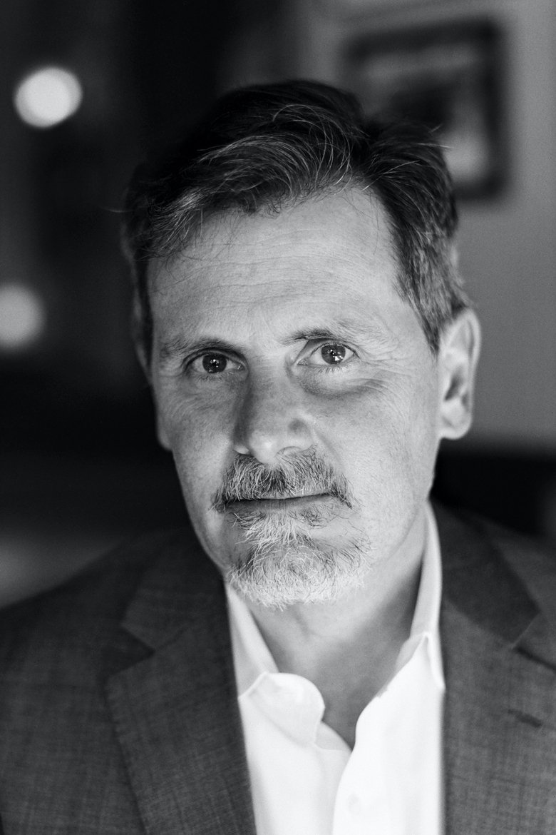 Portrait of Chris Eigeman