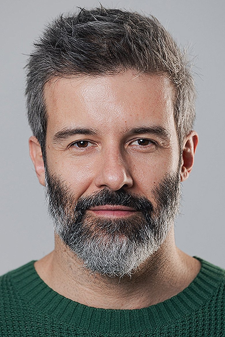 Portrait of Gustavo Vaz
