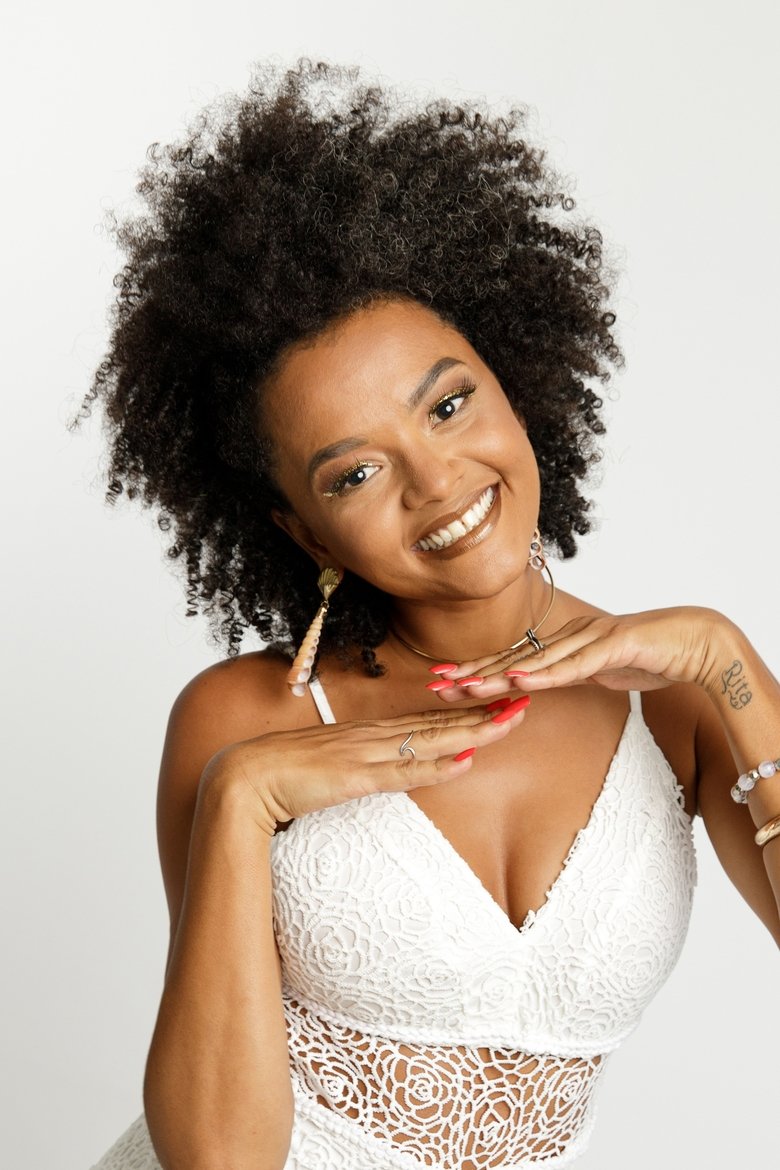 Portrait of Bárbara Bela