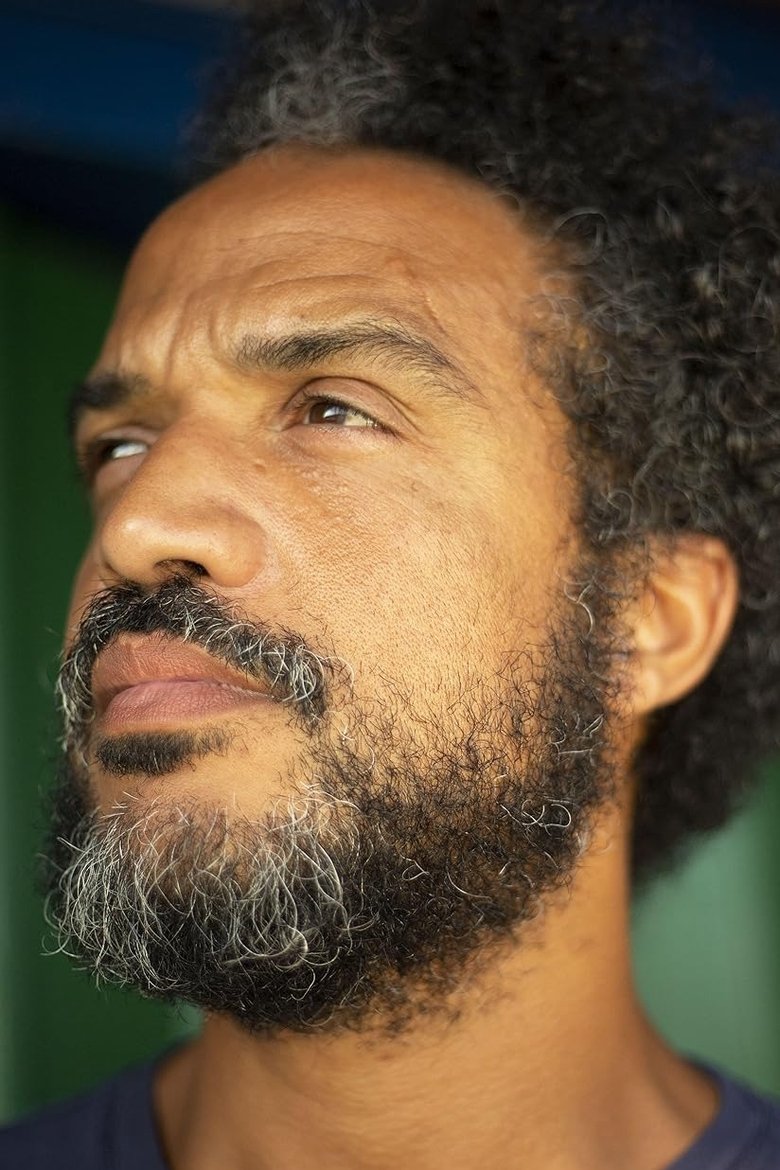 Portrait of Simon Alveranga