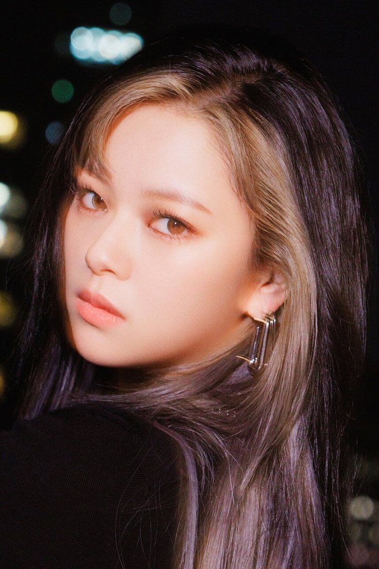 Portrait of JEONGYEON