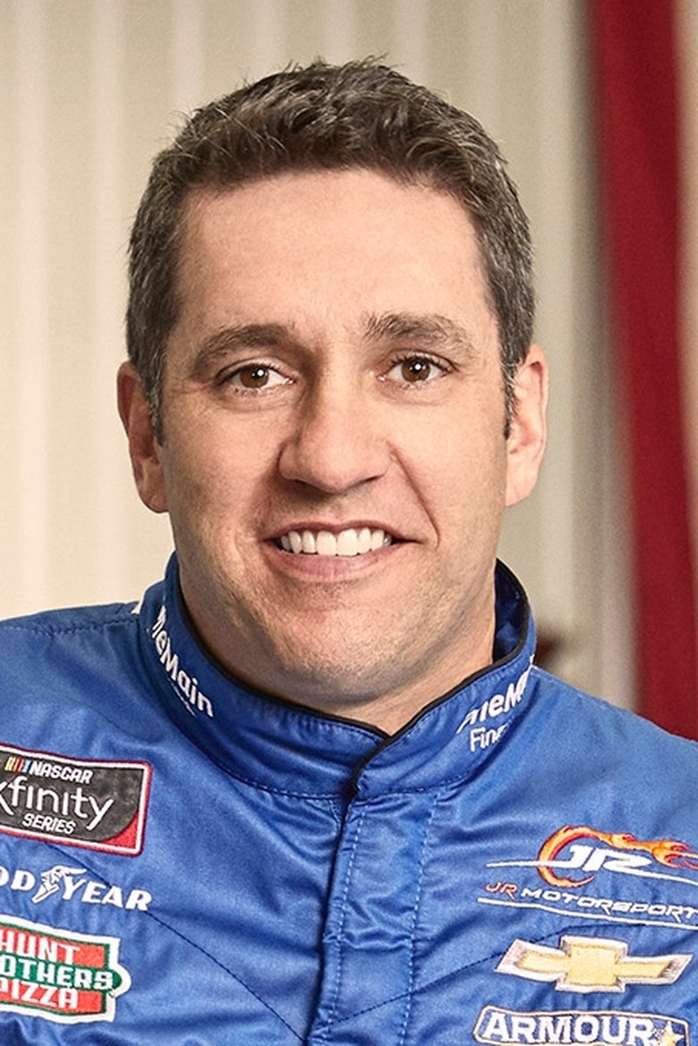 Portrait of Elliott Sadler