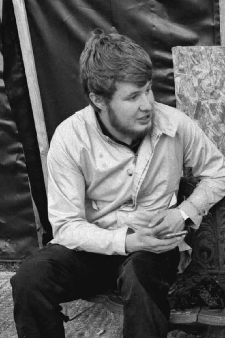 Portrait of Darcy Bagg