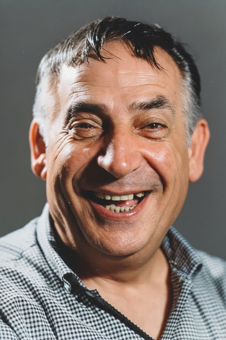 Portrait of Avni Dilligil