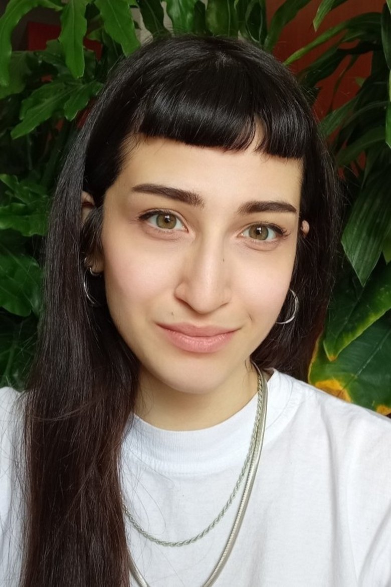Portrait of Annie Chouri