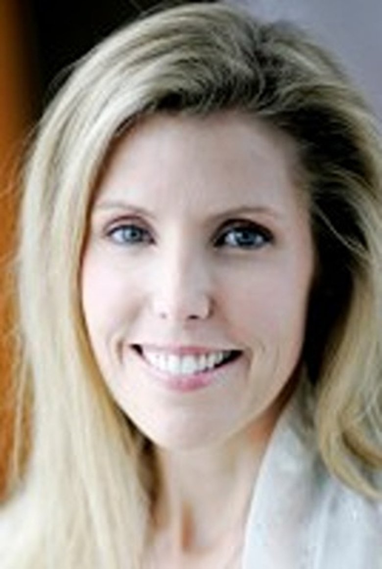 Portrait of Heather Kelton