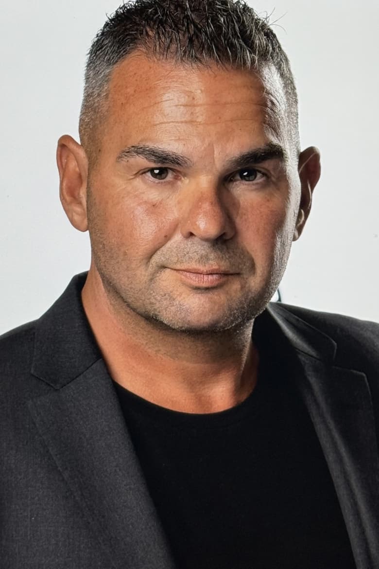 Portrait of Alex Anagnostidis