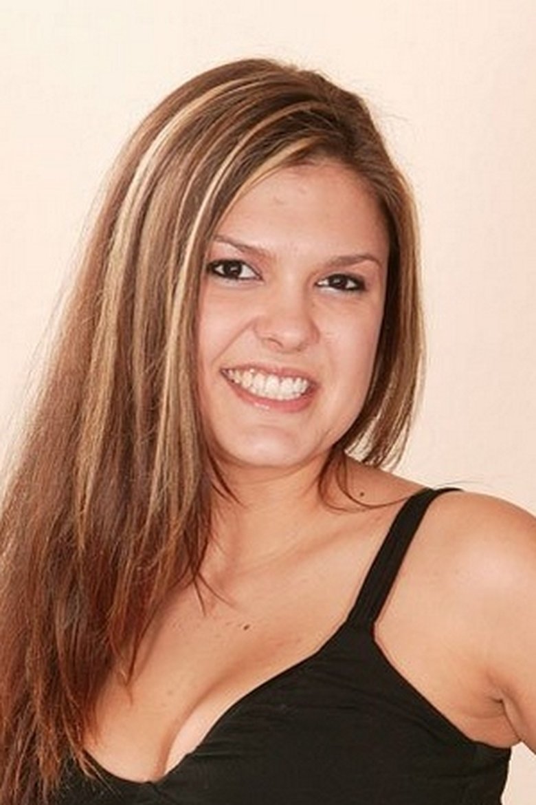 Portrait of Vanessa Lynn